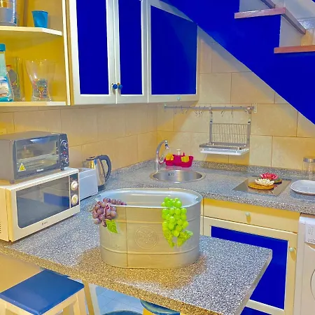 Playmar Apartment *